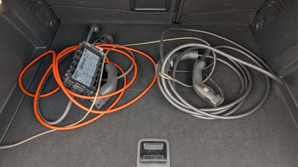 PEUGEOT 3008 Hybrid 180 e-EAT8 Allure Pack - ref: 1-365222 - Photo 20