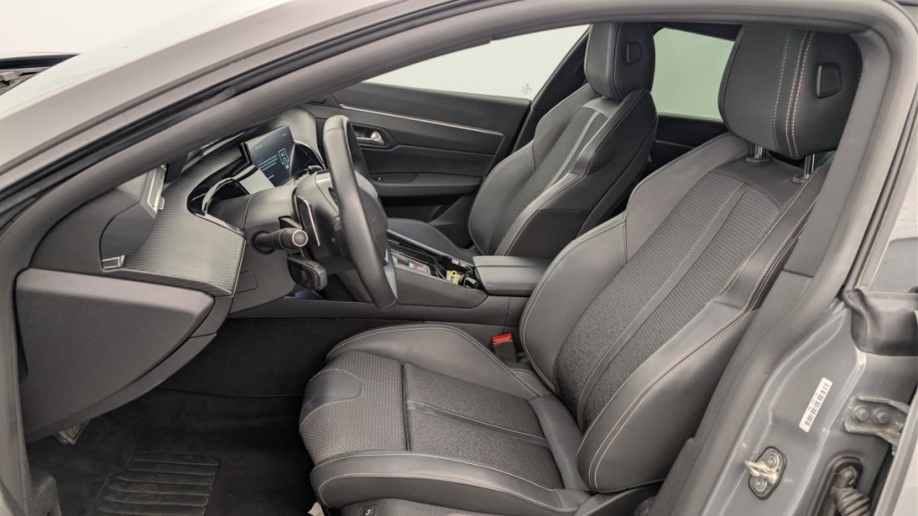 PEUGEOT 508 SW Hybrid 225 e-EAT8 Allure - ref: 1-365309 - Photo 16