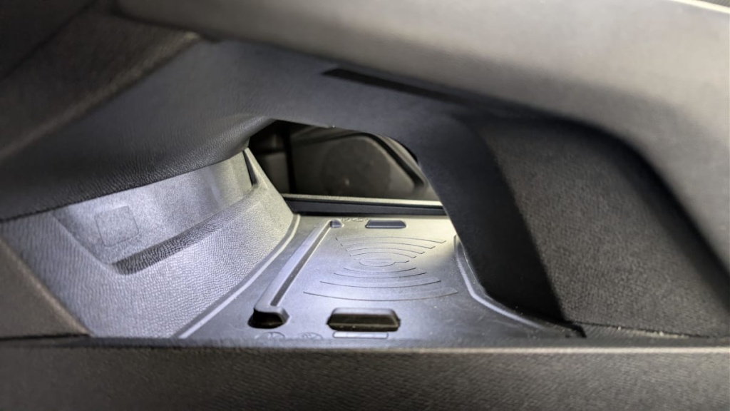 PEUGEOT 508 SW Hybrid 225 e-EAT8 Allure - ref: 1-365309 - Photo 20