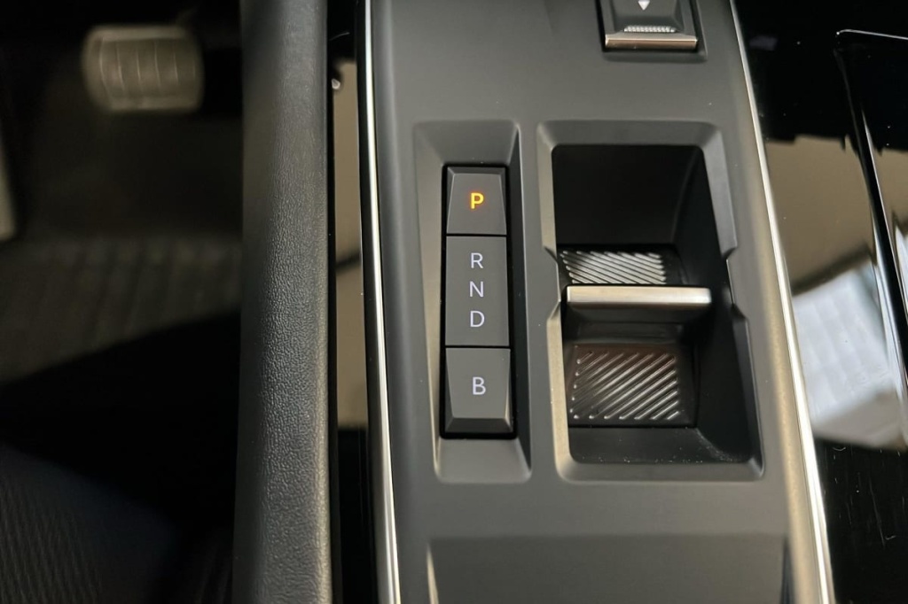 PEUGEOT 508 SW Hybrid 225 e-EAT8 Allure - ref: 1-365311 - Photo 16