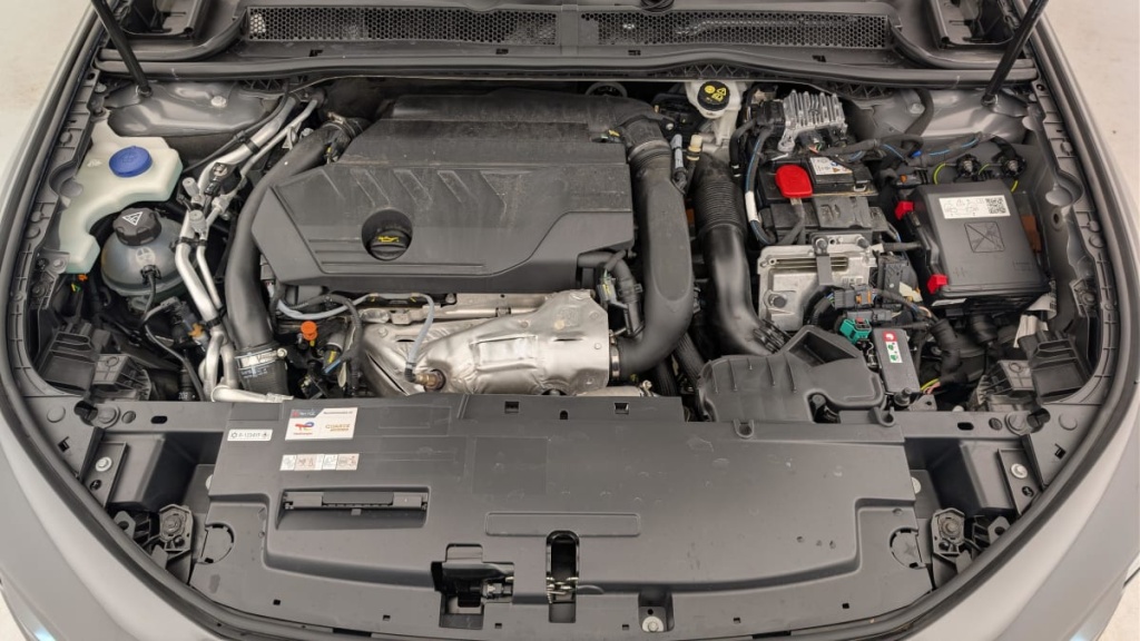 PEUGEOT 508 SW Hybrid 225 e-EAT8 Allure - ref: 1-365312 - Photo 20