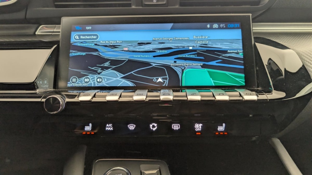 PEUGEOT 508 SW Hybrid 225 e-EAT8 Allure - ref: 1-365313 - Photo 17