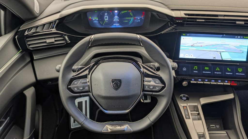 PEUGEOT 408 Hybrid 145 e-DCS6 GT - ref: 1-365317 - Photo 14