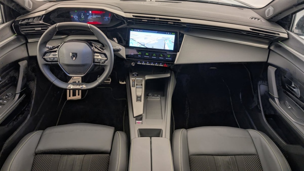 PEUGEOT 408 Hybrid 145 e-DCS6 GT - ref: 1-365318 - Photo 12