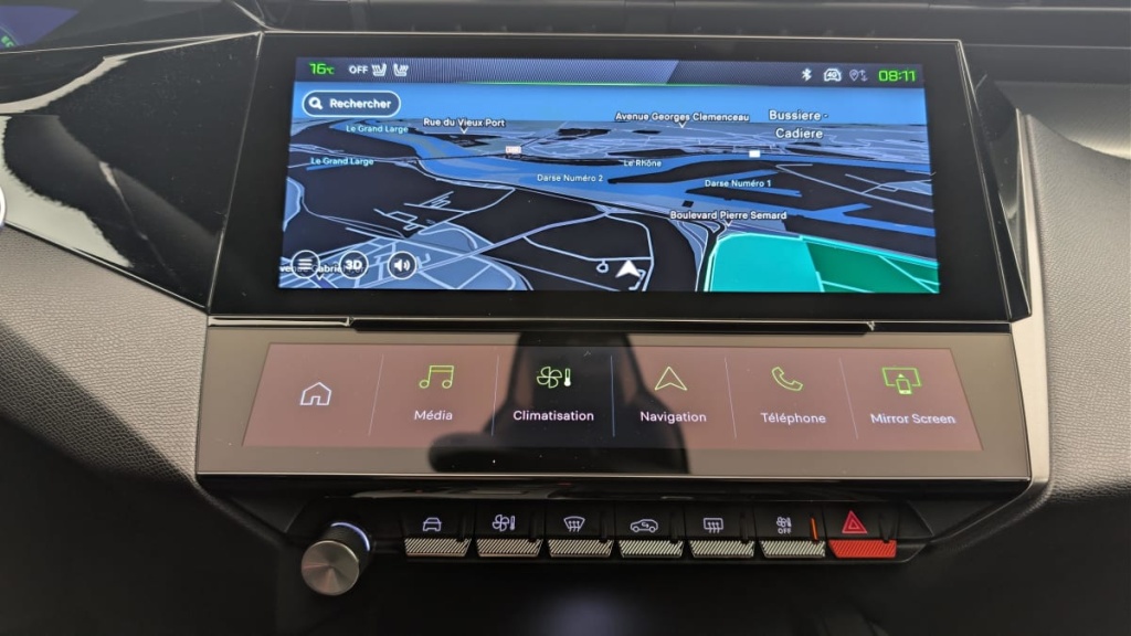 PEUGEOT 408 Hybrid 145 e-DCS6 GT - ref: 1-365333 - Photo 17