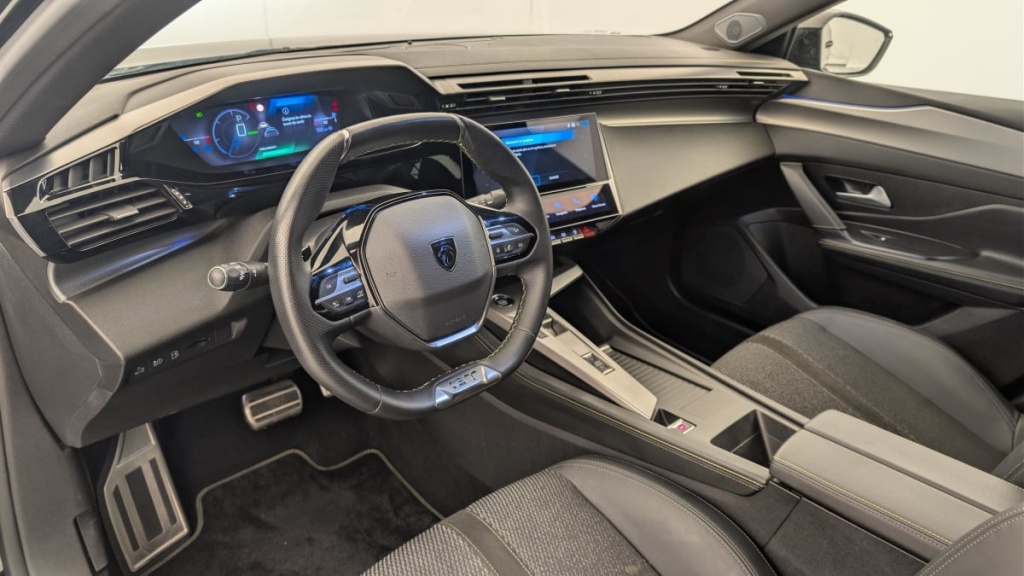 PEUGEOT 408 PHEV 225 e-EAT8 GT - ref: 1-365365 - Photo 15