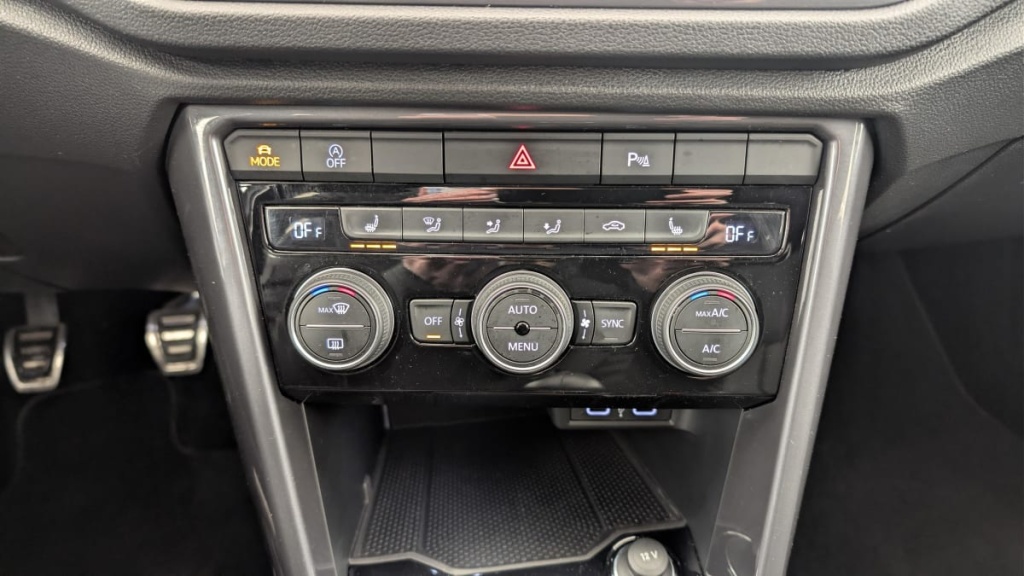 VOLKSWAGEN T-Roc 1.5 TSI 150 EVO START STOP BVM6 CARAT - ref: 1-365597 - Photo 19