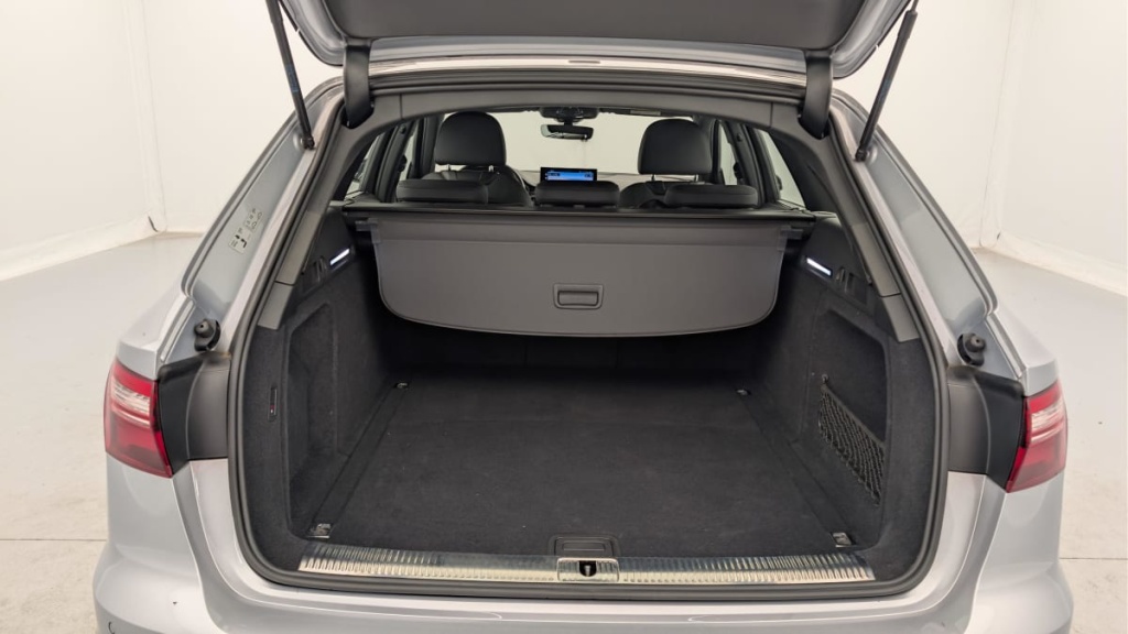 AUDI A4 Avant 40 TFSI 190 S tronic 7 Design - ref: 1-365913 - Photo 11