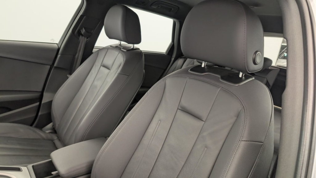 AUDI A4 Avant 40 TFSI 190 S tronic 7 Design - ref: 1-365913 - Photo 16