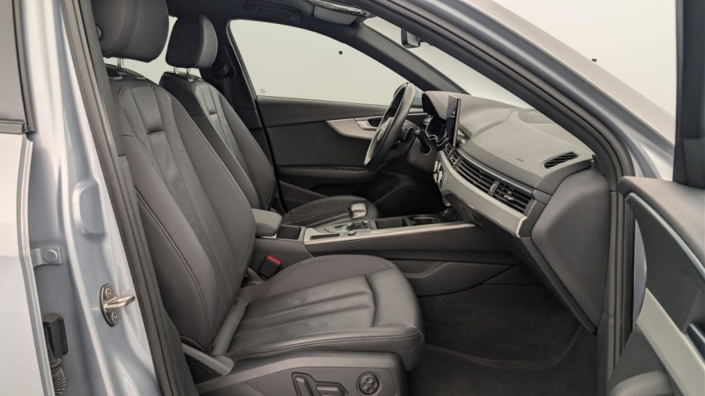 AUDI A4 Avant 40 TFSI 190 S tronic 7 Design - ref: 1-365913 - Photo 9