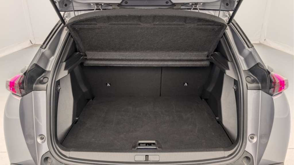 PEUGEOT 2008 136 ch GT - ref: 1-366072 - Photo 11