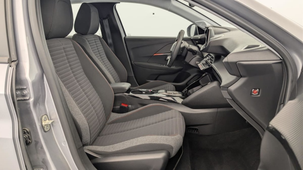 PEUGEOT 208 50 kWh 136ch Active Pack - ref: 1-366090 - Photo 9