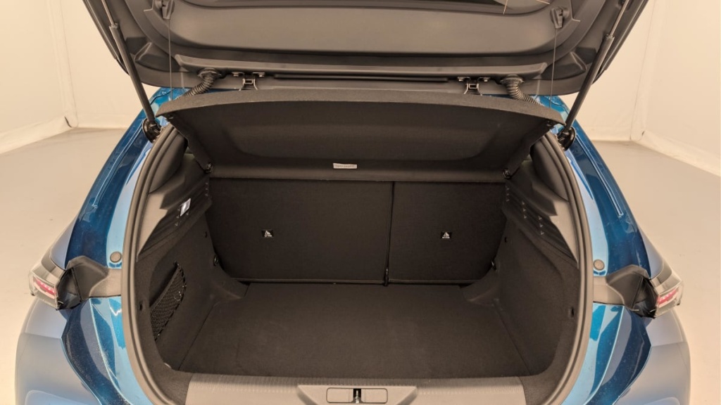 PEUGEOT 308 Hybrid 145 e-DCS6 Allure - ref: 1-366315 - Photo 11