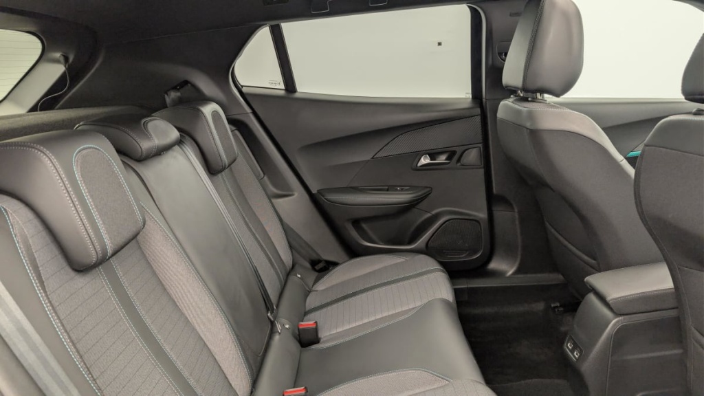 PEUGEOT 2008 136 CH ALLURE PACK - ref: 1-366332 - Photo 10