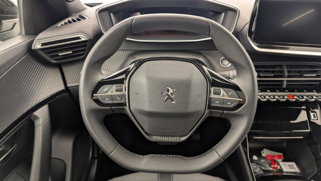 PEUGEOT 2008 136 CH ALLURE PACK - ref: 1-366332 - Photo 14