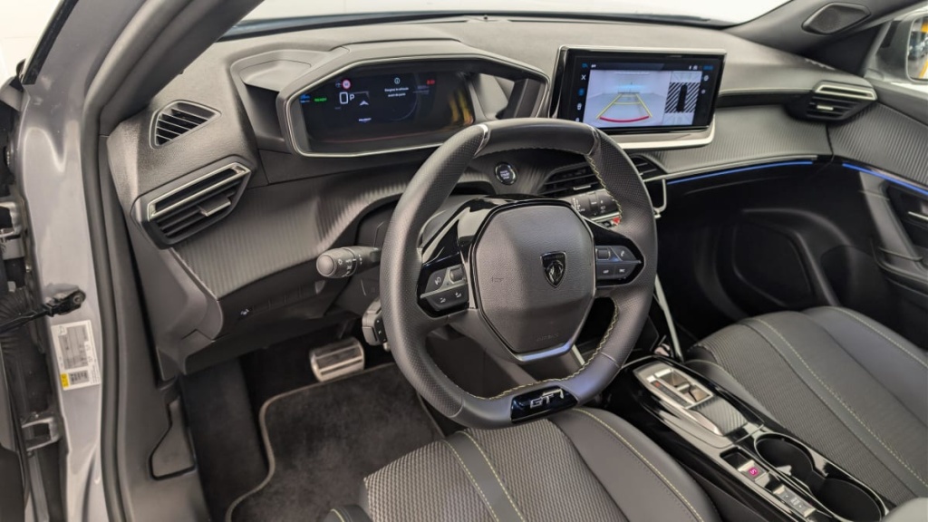 PEUGEOT 2008 50 kWh 136 ch GT - ref: 1-366502 - Photo 15