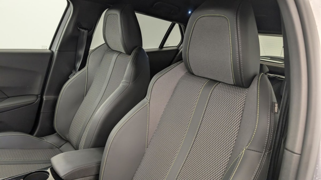 PEUGEOT 2008 50 kWh 136 ch GT - ref: 1-366539 - Photo 16