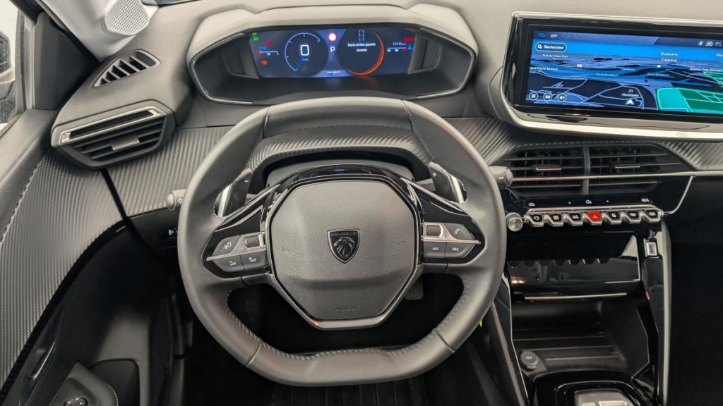 PEUGEOT 208 Hybrid 100 e-DCS6 Allure - ref: 1-366552 - Photo 14