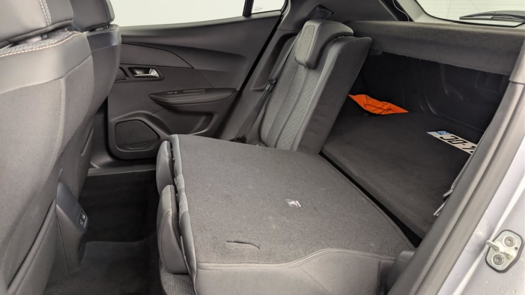 PEUGEOT 2008 100 S S BVM6 Allure - ref: 1-366612 - Photo 12