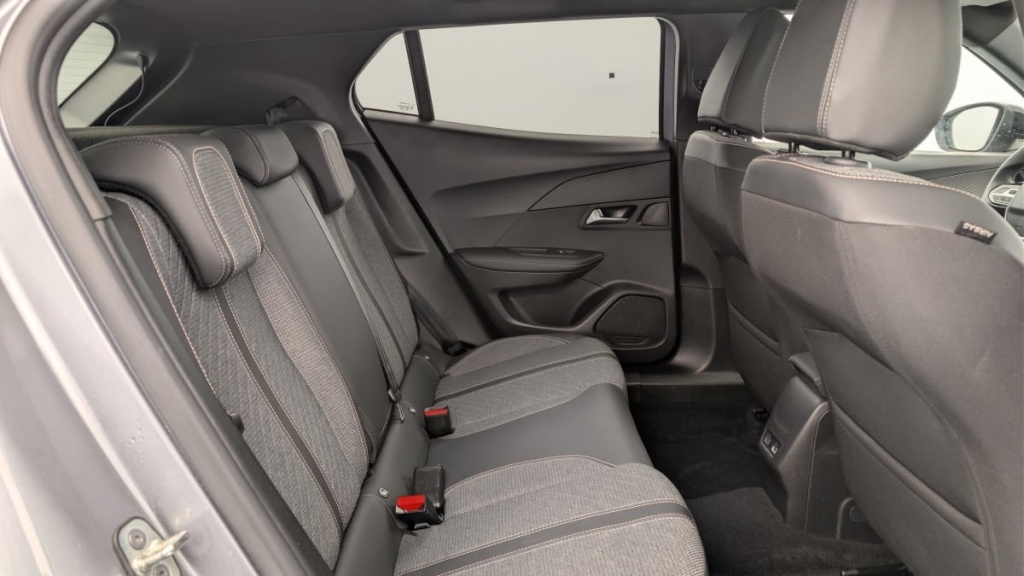 PEUGEOT 2008 100 S S BVM6 Allure - ref: 1-366615 - Photo 10