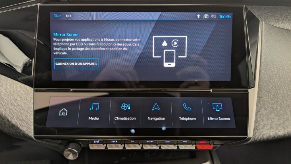 PEUGEOT 308 PHEV 180 e-EAT8 Allure - ref: 1-366829 - Photo 18