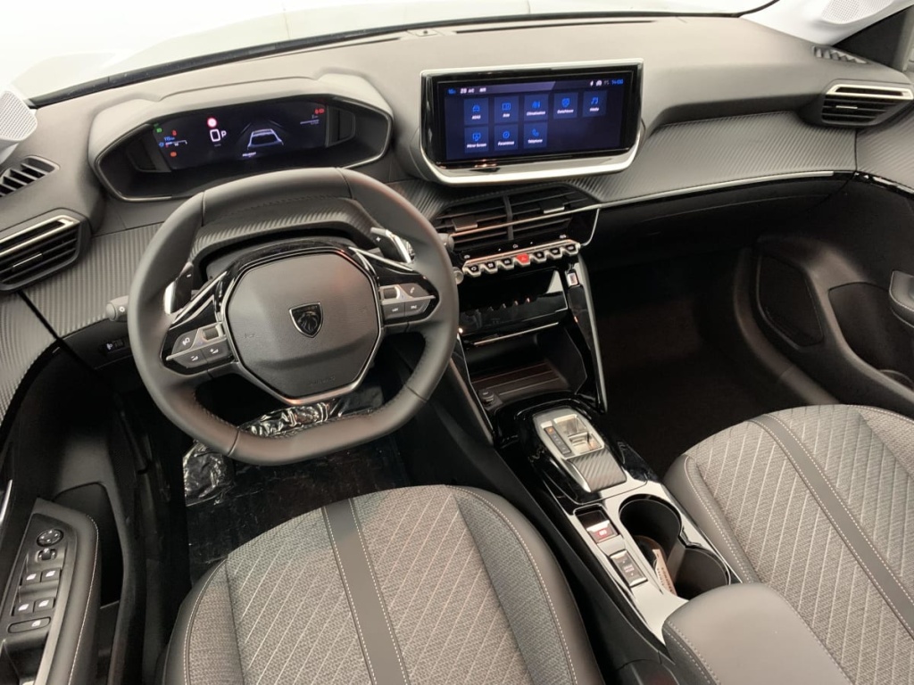 PEUGEOT 208 Hybrid 110 e-DCS6 Allure - ref: 1-366912 - Photo 14