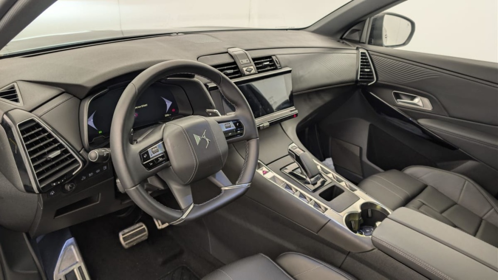 DS DS7 Hybride Rechargeable E-Tense 225 EAT8 Opera - ref: 1-367073 - Photo 15