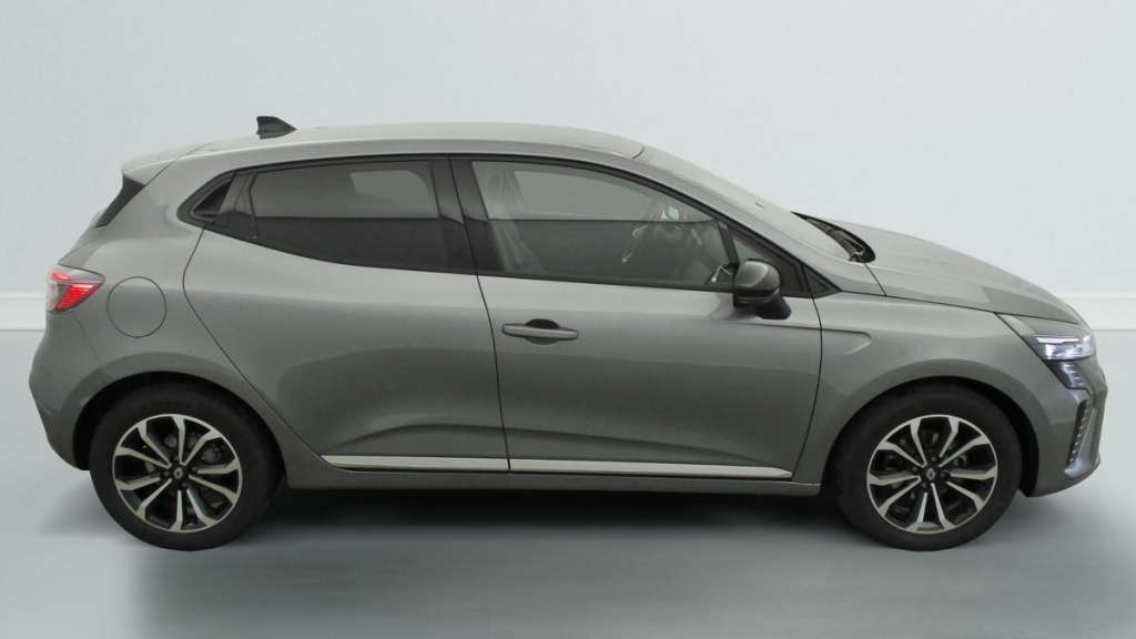 RENAULT Clio TCE 90 CH GSR2 TECHNO - ref: 1-367115 - Photo 8