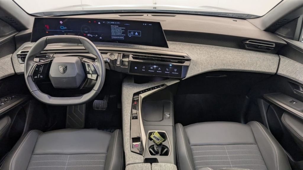 PEUGEOT 3008 HYBRID 136 E-DCS6 ALLURE - ref: 1-367147 - Photo 13