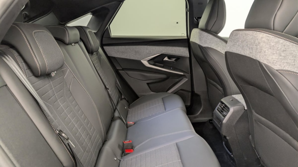 PEUGEOT 3008 HYBRID 136 E-DCS6 ALLURE - ref: 1-367149 - Photo 10