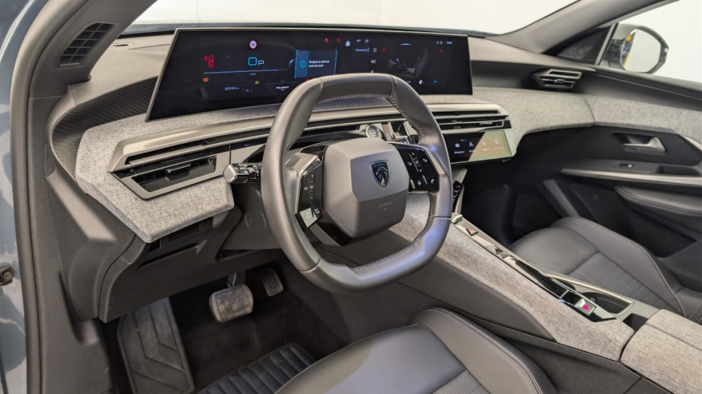 PEUGEOT 3008 HYBRID 136 E-DCS6 ALLURE - ref: 1-367151 - Photo 15