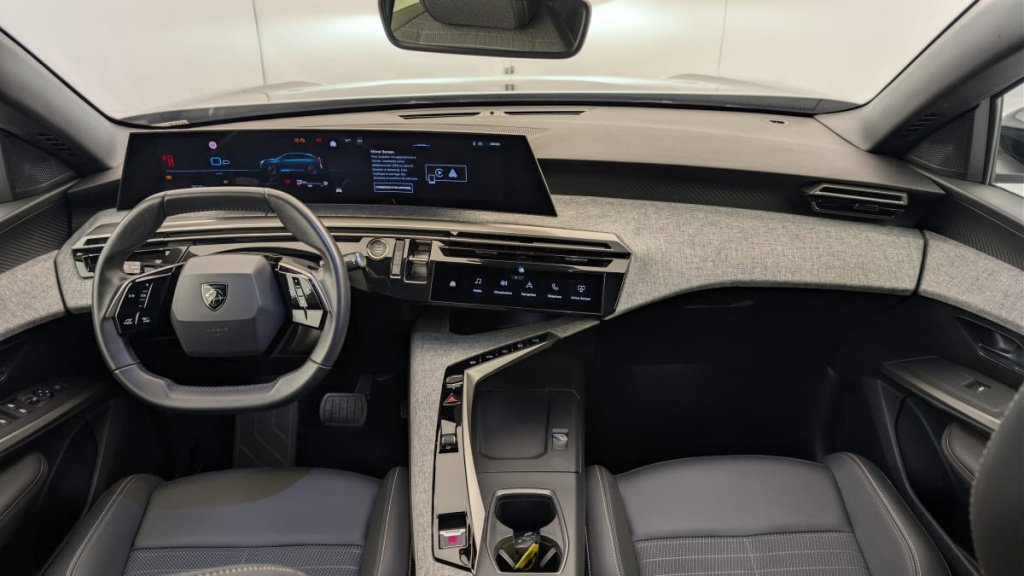 PEUGEOT 3008 HYBRID 136 E-DCS6 ALLURE - ref: 1-367158 - Photo 13