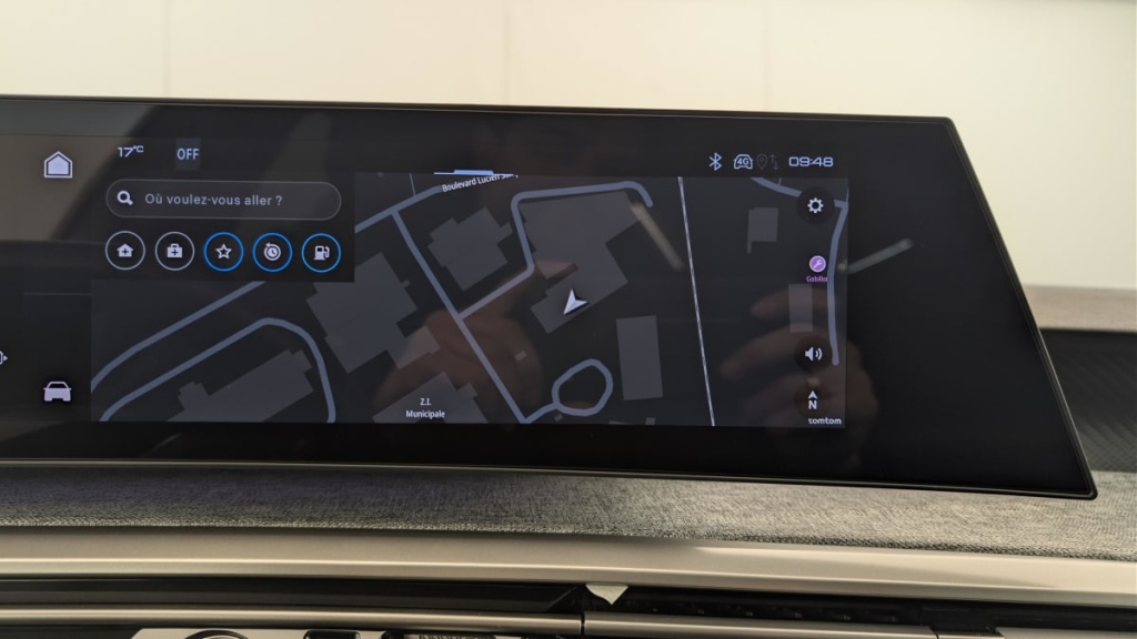 PEUGEOT 3008 HYBRID 136 E-DCS6 ALLURE - ref: 1-367158 - Photo 18