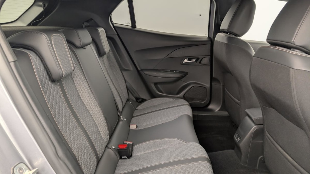 PEUGEOT 2008 100 S S BVM6 Allure - ref: 1-367290 - Photo 10