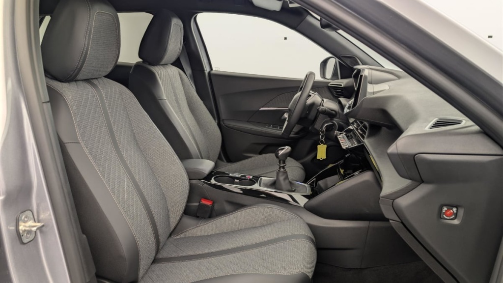 PEUGEOT 2008 100 S S BVM6 Allure - ref: 1-367290 - Photo 9