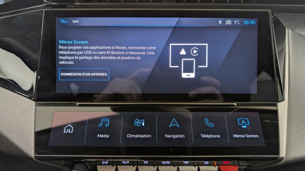 PEUGEOT 408 Hybrid 136 e-DCS6 Allure - ref: 1-367302 - Photo 18