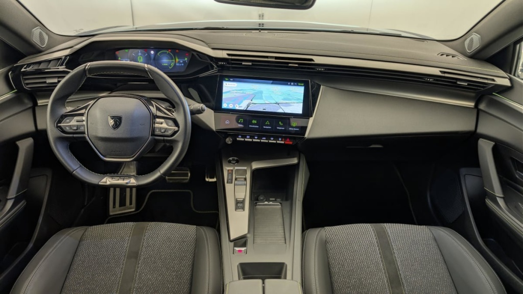 PEUGEOT 408 Hybrid 145 e-DCS6 GT - ref: 1-367376 - Photo 13