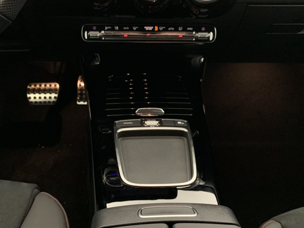 MERCEDES Classe A 200 d 8G-DCT AMG Line - ref: 1-367401 - Photo 16