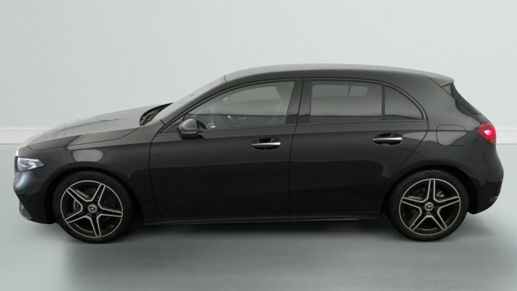 MERCEDES Classe A 200 d 8G-DCT AMG Line - ref: 1-367401 - Photo 4