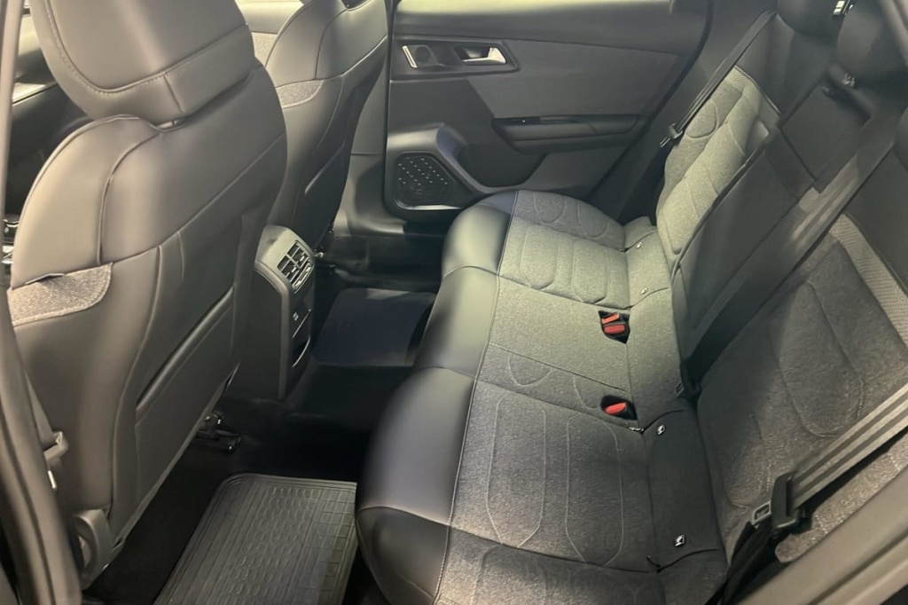 CITROEN C5 X PureTech 130 S S EAT8 Feel Pack - ref: 1-367456 - Photo 10