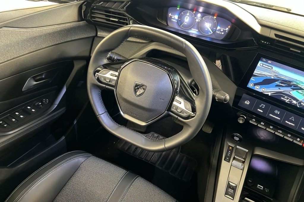 PEUGEOT 308 PureTech 130ch S S EAT8 Allure - ref: 1-367460 - Photo 13