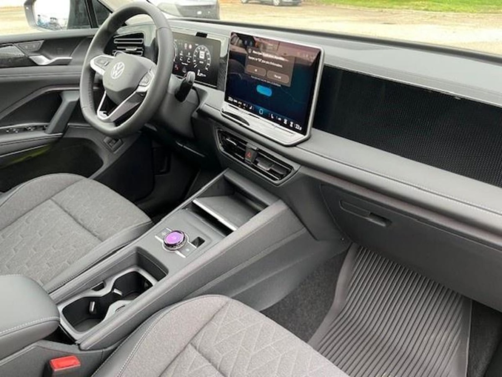 VOLKSWAGEN Tiguan 1.5 eTSI 150CV DSG7 LIFE PLUS - ref: 1-367755 - Photo 10