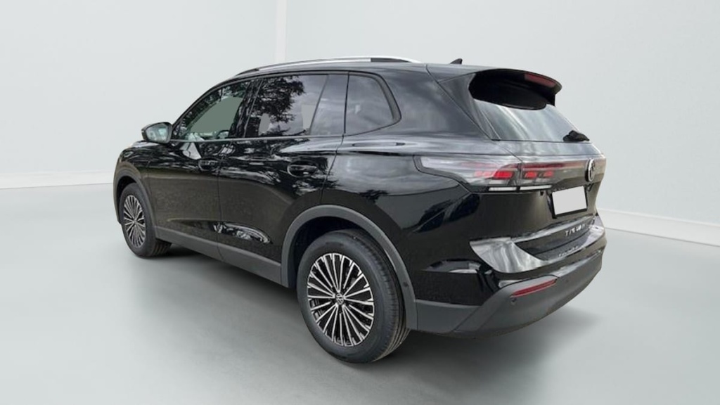 VOLKSWAGEN Tiguan 1.5 eTSI 150CV DSG7 LIFE PLUS - ref: 1-367755 - Photo 4