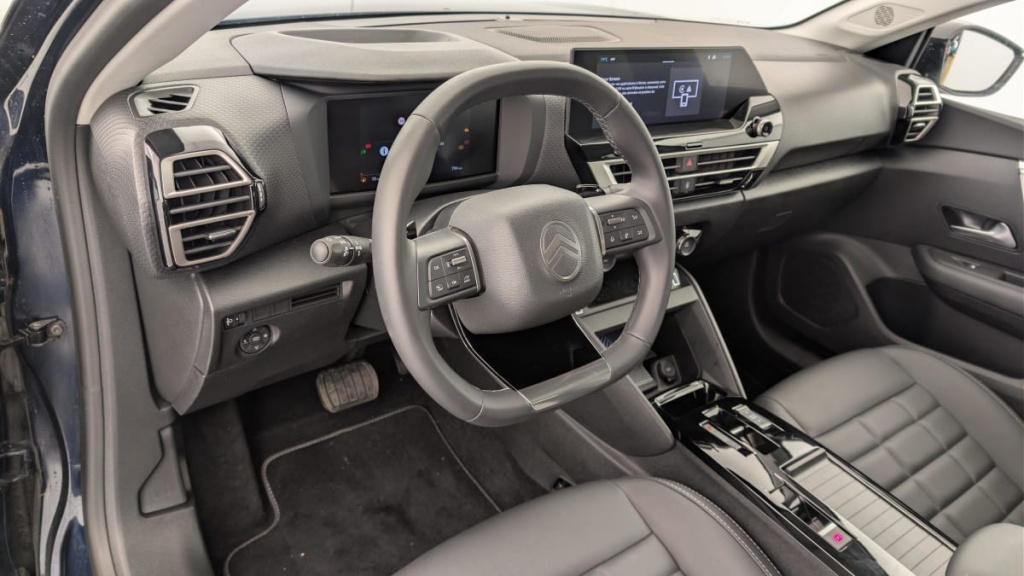 CITROEN C4 Hybride 136 e-DCS6 Max - ref: 1-367874 - Photo 15