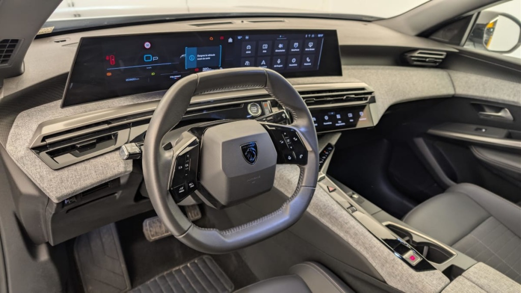 PEUGEOT 3008 Hybrid 136 e-DCS6 Allure - ref: 1-368094 - Photo 15