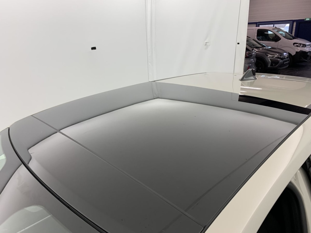 JEEP Avenger 1.2 Turbo T3 110 ch e-Hybrid BVR6 Summit - ref: 1-368145 - Photo 20