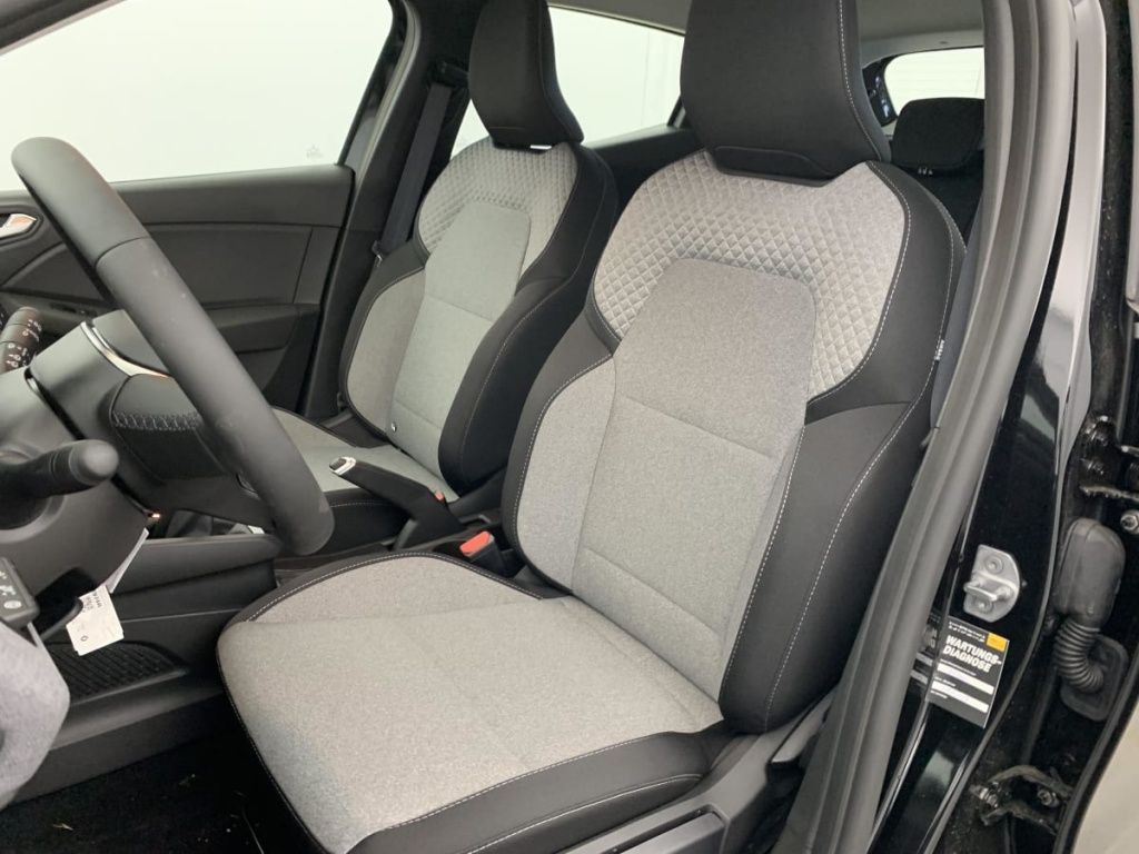 RENAULT Clio TCE 90 CH GSR2 EVOLUTION - ref: 1-368336 - Photo 20