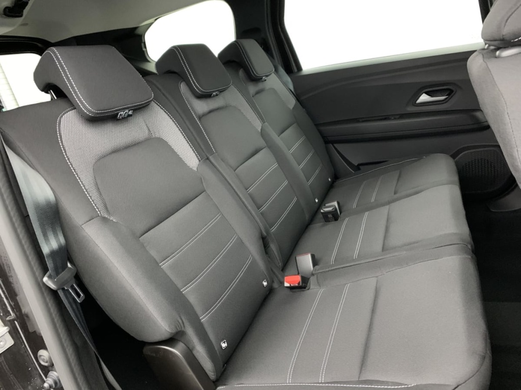 DACIA Jogger TCe 110 7 places GSR2 Expression - ref: 1-368444 - Photo 10