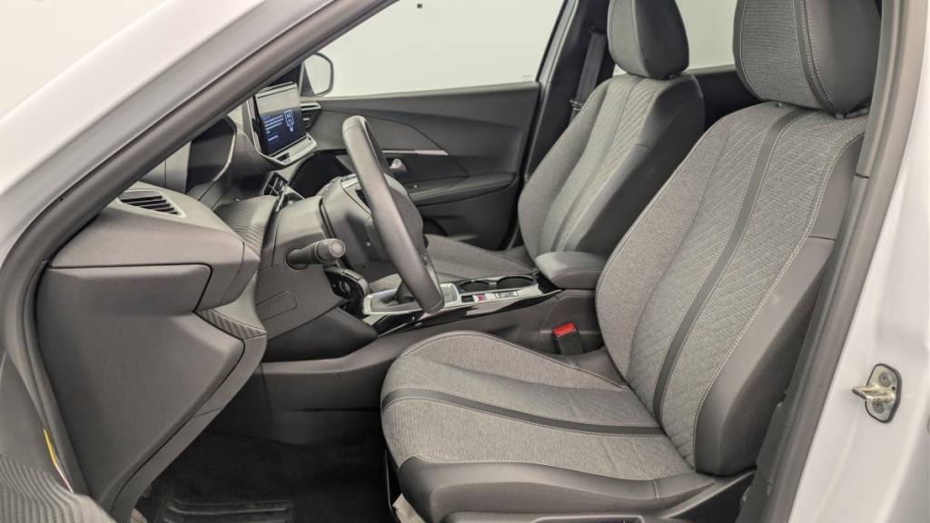 PEUGEOT 2008 100 S S BVM6 Allure - ref: 1-368815 - Photo 16