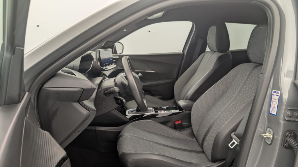 PEUGEOT 2008 100 S S BVM6 Allure - ref: 1-368840 - Photo 16